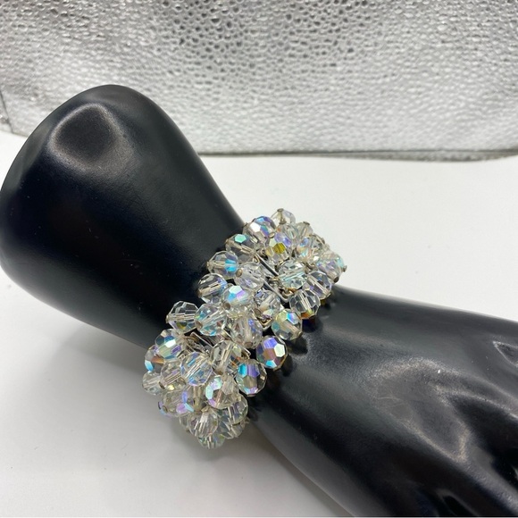 japan Jewelry - Vintage Glass Aurora Borealis Bead Cha Cha Stretch Bracelet-Japan 1950s